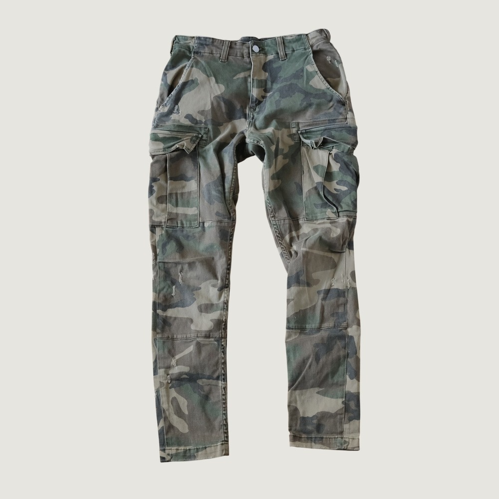 Amiri Cargo Pants Mens Camo Distressed Slim Fit Streetwear Size 27 Luxury